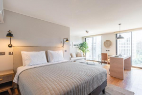 Uptown Luxe - Studio, Parking, Wifi, Pool & Metro